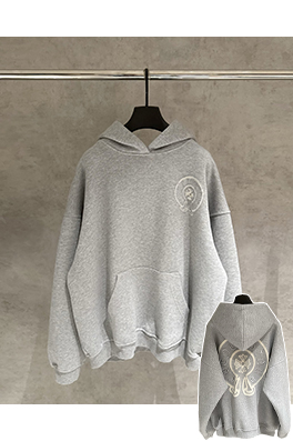 クロムハーツ 厚のレーザー加工フード付きスパーカー