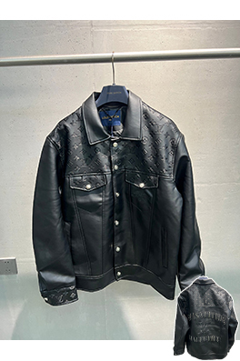 ルイヴィトン 新しいスタッズレザージャケット