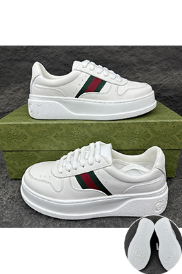 グッチスーパーコピー レトロで楽しい厚ビスケットスニーカー