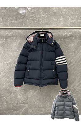 トムブラウンコピー ファスナー付きフード付きダウンジャケット