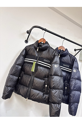 グッチスーパーコピー 新しいカップルダウンジャケット