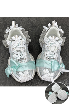 バレンシアガスーパーコピー 3XL Satin Bow グレーブラウンのスニーカー