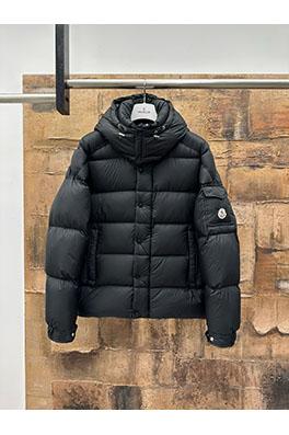 モンクレール Maya マットダウンジャケット