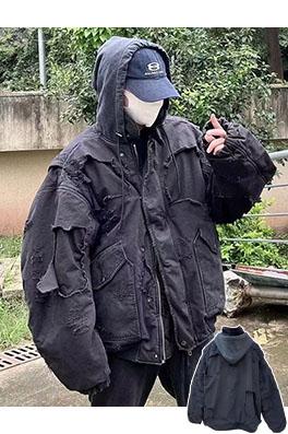 バレンシアガ Bomber がありダメージが施され水洗いされひどくダメージをけたコットンパッド入りジャケット