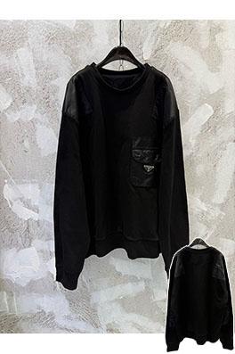 プラダ 新作 トライアングルポケット ナイロンパッチワーク スウェットシャツ