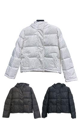 フェンディスーパーコピー FFダークパターンジャカードダウンジャケット