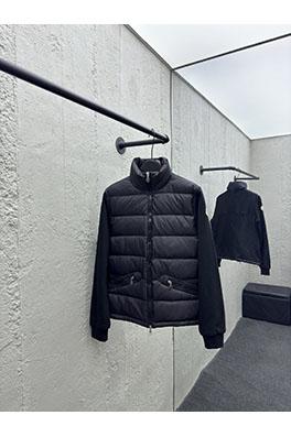 モンクレール 新作スタンドカラーパッチワークダウンジャケット