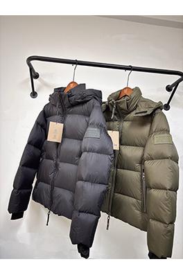 バーバリー 新しいフード付きダウンジャケット