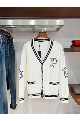 プラダ 新しいアップリケ刺繍のプレッピースタイルのカーディガンセーター