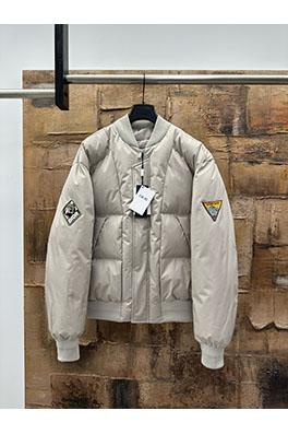 ディオール 張仔刺繍入り中綿ジャケット