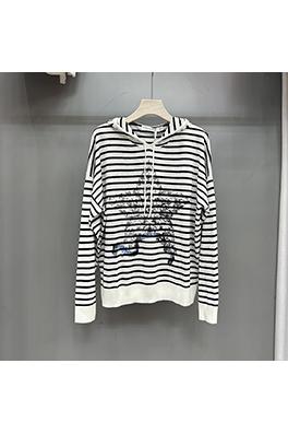 ディオールスーパーコピー 新作の五芒星プリントフード付きニットセーター