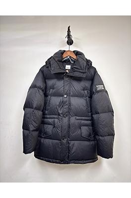 バーバリー 新作ミドル丈チェック柄ダウンジャケット