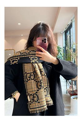 グッチ チェック柄Gウールスカーフ