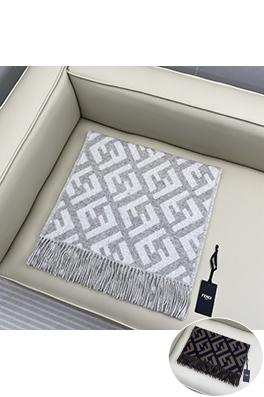 フェンディ ブラウンのカシミアモノグラムスカーフ