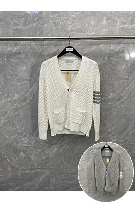 トムブラウン プレッピースタイルのチャンキーニットカーディガンセーター