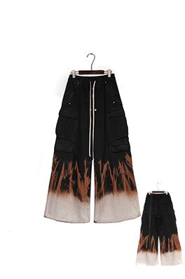 リックオウエンススーパーコピー な炎柄のワイドレッグカーゴフレアパンツ