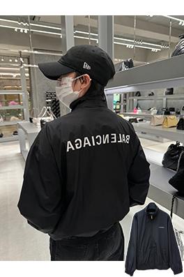 バレンシアガ Balenciaga スタンドカラーのロゴ刺繍り速乾ジャケット