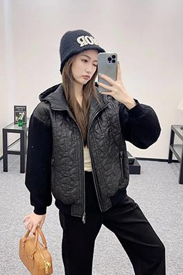 ディオール Oblique プリントフード付きクロップドジャケット