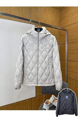 ルイヴィトンコピー ダイヤモンド柄フード付きダウンジャケット