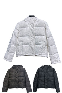 フェンディスーパーコピー FFダークパターンジャカードダウンジャケット