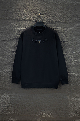 プラダ 刺繍アップリケ クルーネックスウェットシャツ