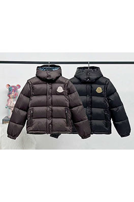 モンクレールコピー Cyclone 2in1 ダウンジャケット