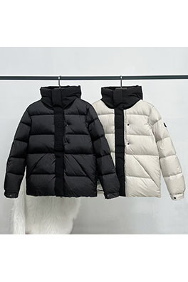 モンクレール ブラック ウォリアー アクセス コントロールエンボス レター ダウン ジャケット