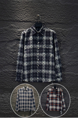 クロムハーツ 袖口にレザーパッチが付いた全面プリントのチェックシャツ