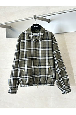 バーバリースーパーコピー 新しいクラシックなチェック柄ハリントンジャケット