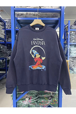 セント マイケル 漫画キャラクターのクルーネックスウェットシャツ