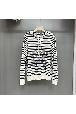 ディオールスーパーコピー 新作の五芒星プリントフード付きニットセーター