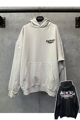 バレンシアガ Balenciaga ロゴグラフィティプリントパーカー