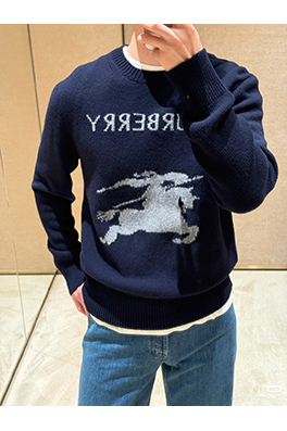 バーバリー クラシックなウォーホースジャカードクルーネックセーター