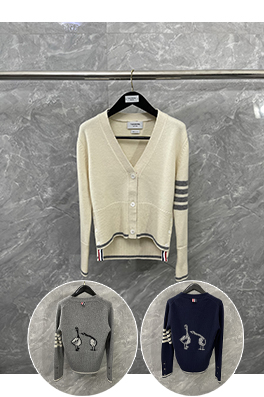 トムブラウン 新作のヘビーデューティー刺繍りワイルドグースウールカーディガン