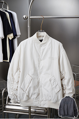 バレンシアガ Balenc1aga アルファベットロゴ刺繍 中綿フライトジャケット