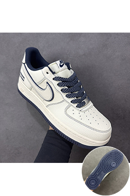 シュプリーム Nike Air Force 1'07 Low X Supreme ローカット スニーカー
