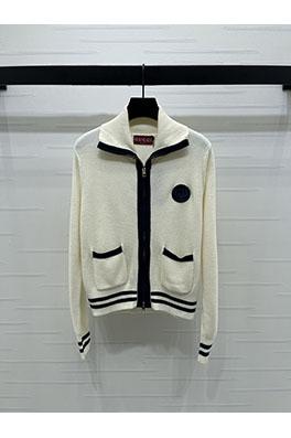 グッチ 新しいジップアップニットセーター