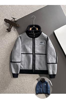 バレンシアガコピー 新モデル人気の両面ファーコート