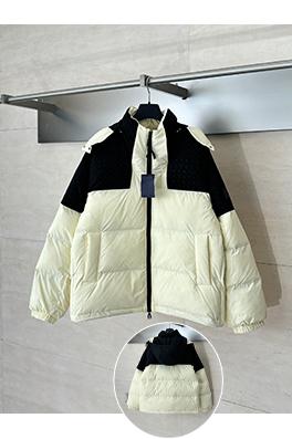 ルイヴィトン Monogram 早春コレクション モノグラムエンボスフード付きダウンジャケット