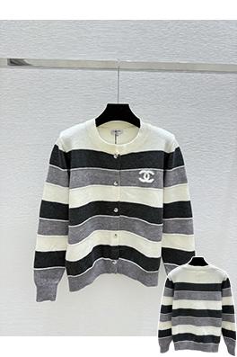 シャネルスーパーコピー カラーブロックストライプクルーネックニット
