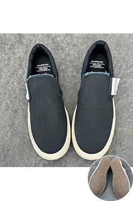 バレンシアガ Balenciaga PARIS SLIP ON GRAFFITI Paris Slip On Graffiti グラフィティスリッポンスニーカー