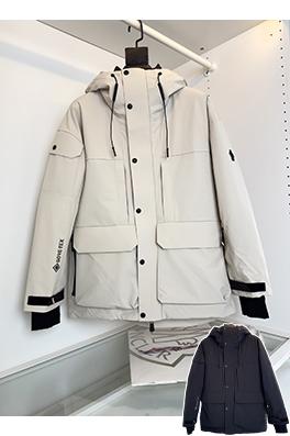 モンクレールコピー スポーティなフード付きダウンジャケット
