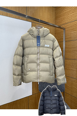 ディオール レタープリントスタンドカラーフード付きキルティングダウンジャケット