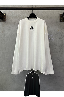 シャネルコピー クラシックなロゴがダメージされた厚のラバープリントの長袖シャツ