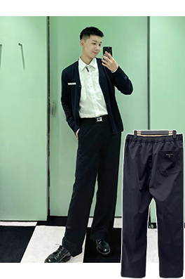 プラダ ベルト付きカジュアルパンツ