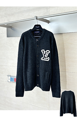 ルイヴィトン 新モデル厚ニットインターシャカーディガン