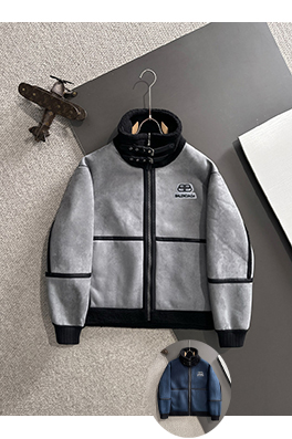 バレンシアガコピー 新モデル人気の両面ファーコート