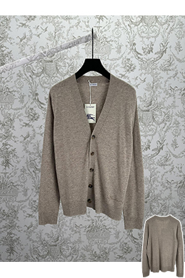 バーバリーコピー 無地シングルブレストVネックカーディガンカシミヤセーター