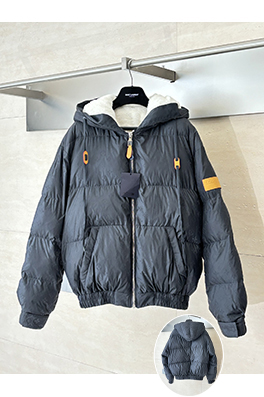 ルイヴィトン スキーシリーズ オールオーバージャカードラムウールフード付きコットンジャケット