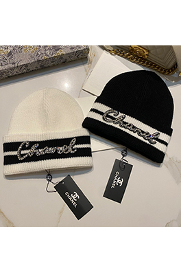 シャネルスーパーコピー クラシックなラインストーンニット帽